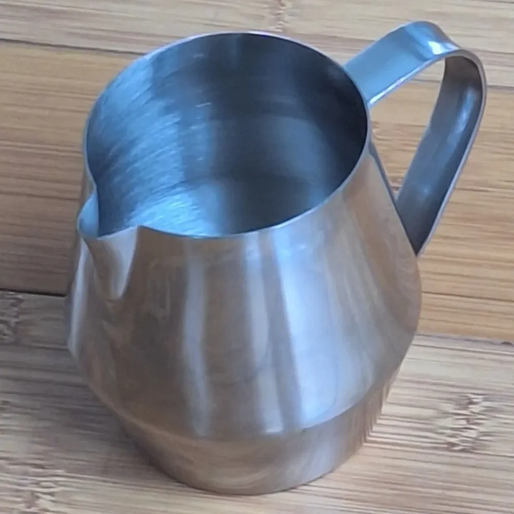 Stainless Steel Coffee Frother Pitcher Creamer Pot Server 16 OZ Milk Frothing